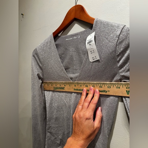 Abercrombie & Fitch Gray Bodysuit metallic sparkly bold party event feminine - Picture 7 of 16